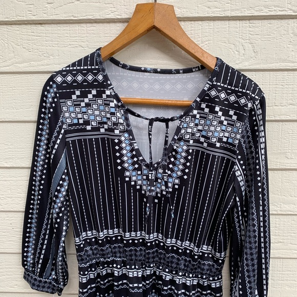 Romper - Picture 2 of 3